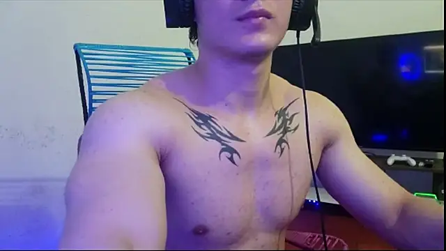 ErickWalton live sex cam