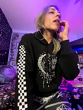 Gabriela_Bambino's cam snapshot