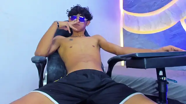 Sex_Boy_33_ live sex cam