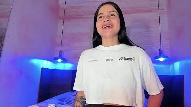 AnneDixie's cam snapshot