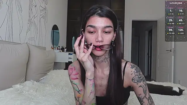 vinkitinkii's cam snapshot