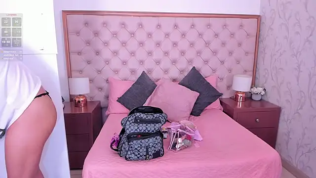 sweetabbey's cam snapshot