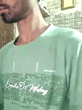 ThethunderPo's cam snapshot