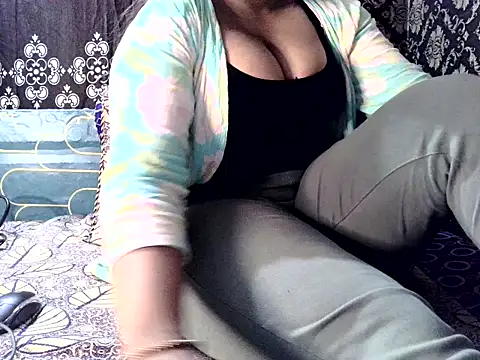 Kirat-kaur's cam snapshot