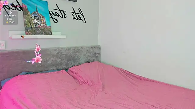 DianaBBurn's cam snapshot