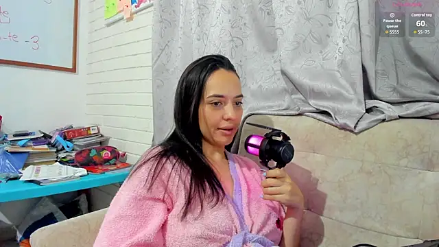 jazmin_oquendo's cam snapshot