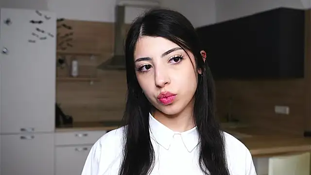 TonjaNeace's cam snapshot