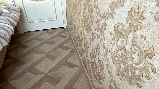 Rose_Lachrymose's cam snapshot