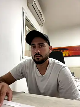 luffykingofpirets live sex cam