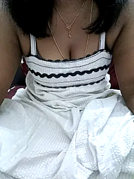 Tamil_Vishalini's cam snapshot