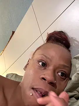 Tishrella6's cam snapshot