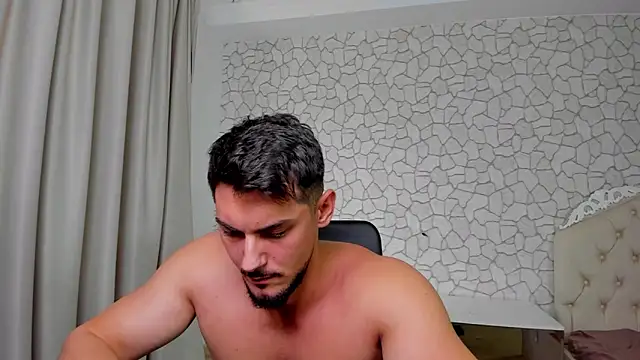 ClintMasters live sex cam