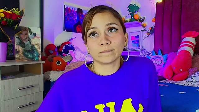 alisson_zafiro_'s cam snapshot