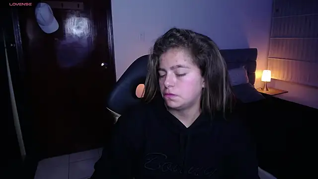 Kitten_Cam's cam snapshot