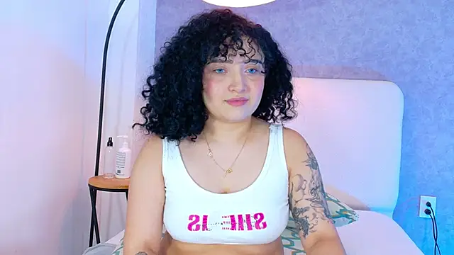 Tracielowe_w's cam snapshot