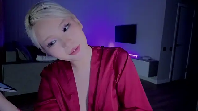 RileyMee's cam snapshot