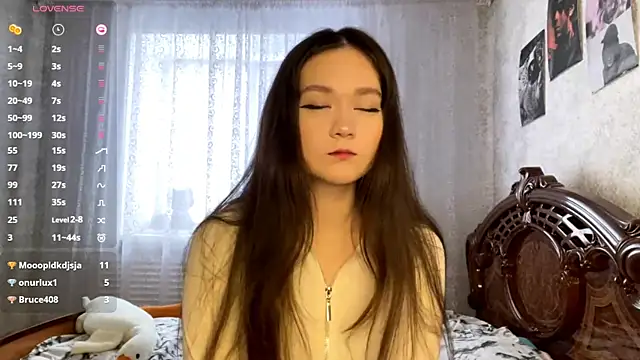 Pikmigirl18's cam snapshot