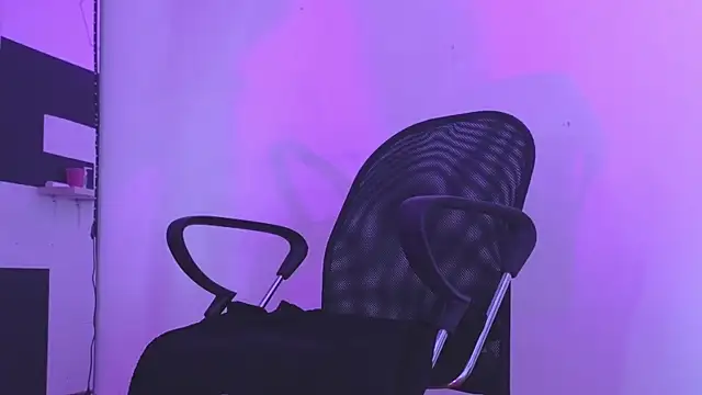 haileycat's cam snapshot