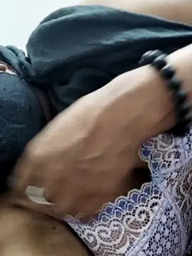 Tamilrojanew's cam snapshot