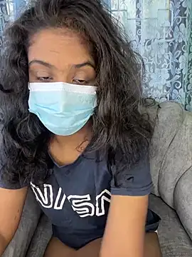 SukiyamaAsia's cam snapshot