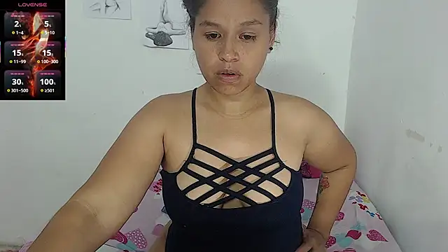 Hazel_donna's cam snapshot