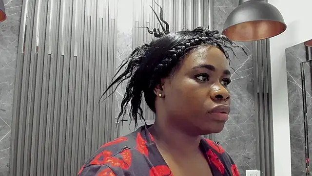 SaraiEvans's cam snapshot