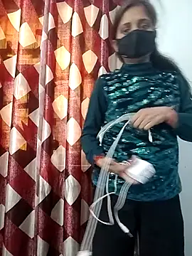 Ruhi_07's cam snapshot