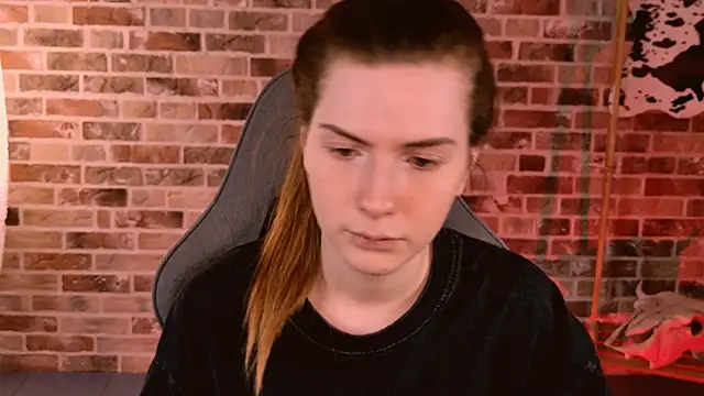 AliceCUNTach's cam snapshot