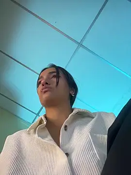 MiaRousexxx_'s cam snapshot