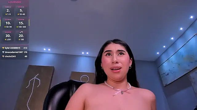 MayaMoretti_'s cam snapshot