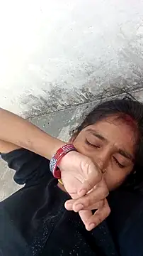 Your-Sneha-2001's cam snapshot