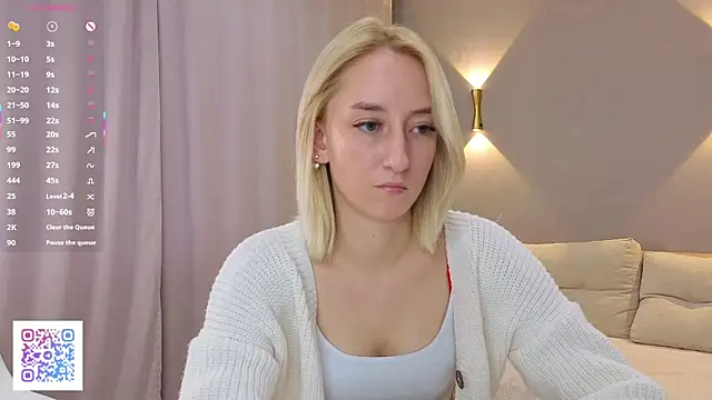 JodeeThu's cam snapshot