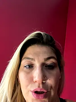 LittleMissEeve live sex cam