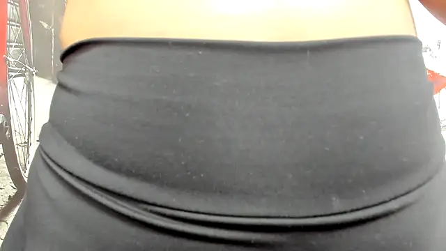 Elinaax's cam snapshot