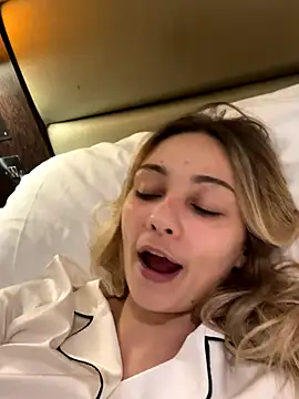 skyemorgan01 live sex cam