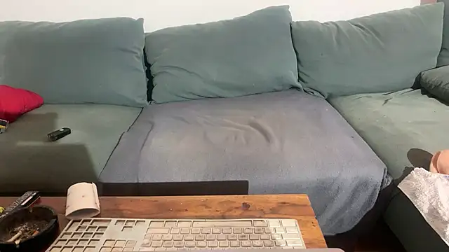 devote_schlampe00 live sex cam