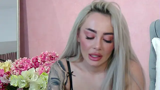 FrancescaMcGray's cam snapshot