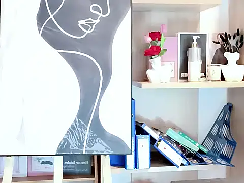 Lush-Office's cam snapshot