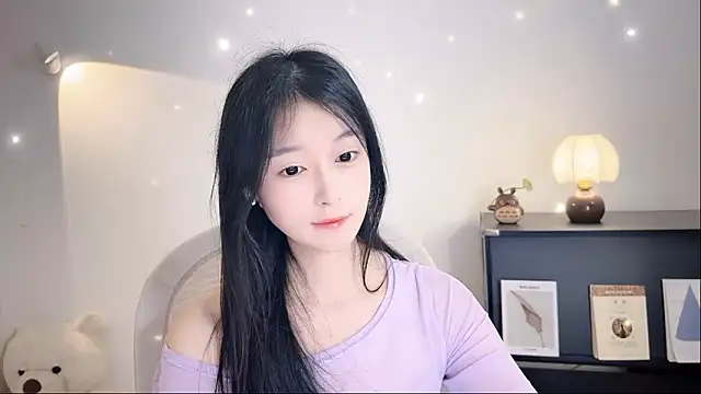 Onechestnut's cam snapshot