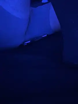 GenitalWars's cam snapshot