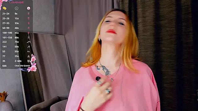 LilyMaiorano's cam snapshot