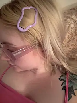 seeunexttuesday's cam snapshot