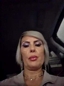 KirraWhite's cam snapshot