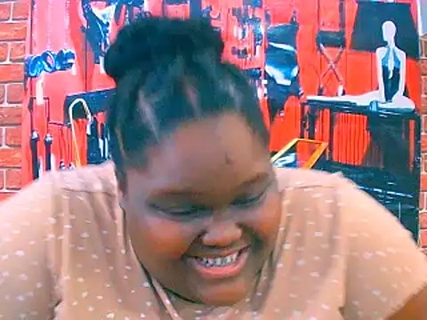 EbonyHotBuns's cam snapshot