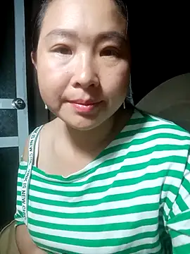 suki-lady's cam snapshot