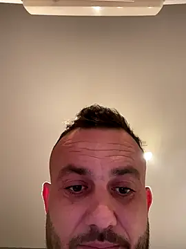 cosmin9000's cam snapshot