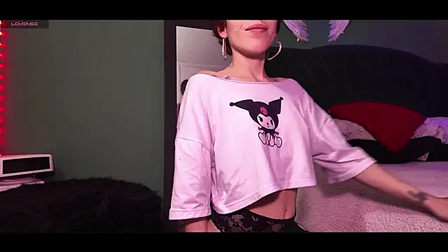 YaraLeon's cam snapshot