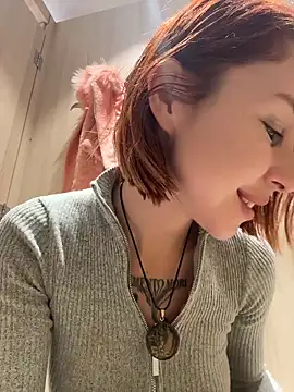 RosieSecret live sex cam