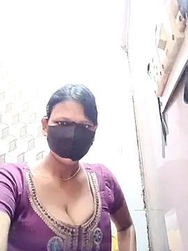 varnika's cam snapshot