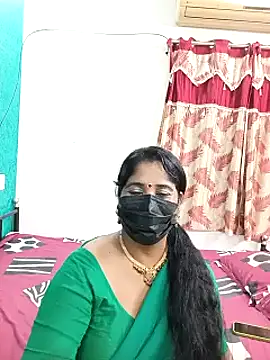 tamil-aunt's cam snapshot